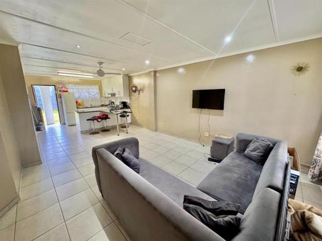 Apartment for sale in Ugu District Municipality, Kwazulu-natal