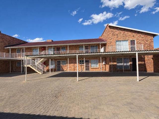 Apartment for sale in Bloemfontein, Mangaung Metropolitan Municipality