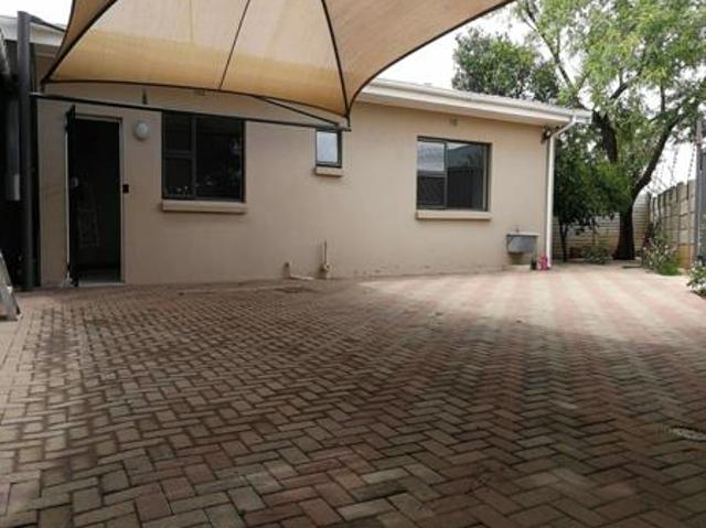 Apartment for rent in Frances Baard, Northern Cape