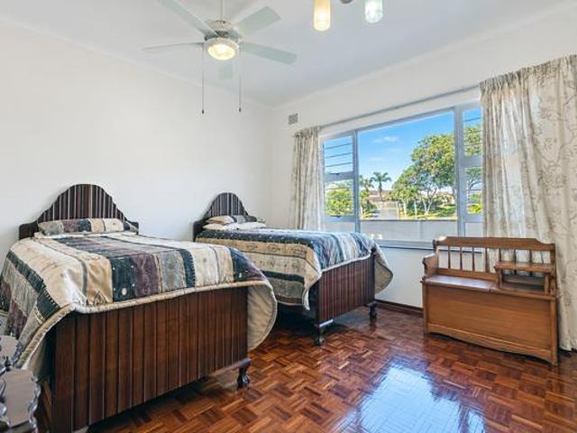 Apartment for sale in Margate, Hibiscus Coast Local Municipality