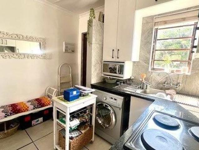 Apartment for sale in Margate, Hibiscus Coast Local Municipality