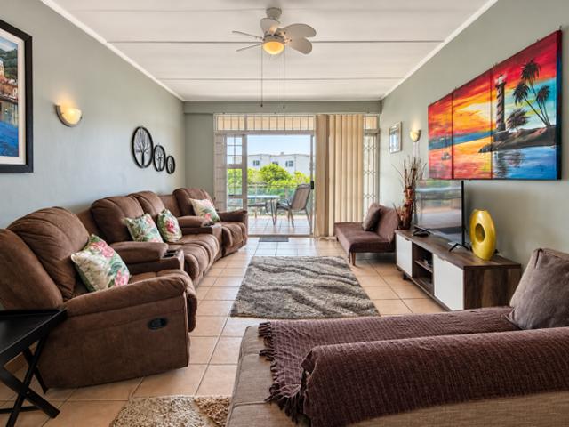 Apartment for sale in Margate, Hibiscus Coast Local Municipality