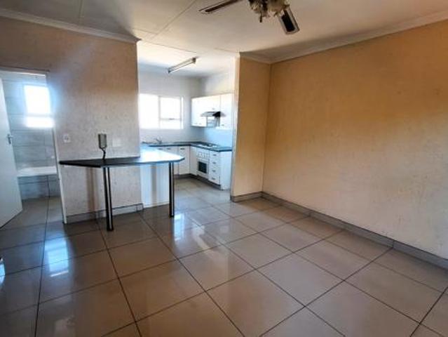 Apartment for sale in Oranjeville, Free State