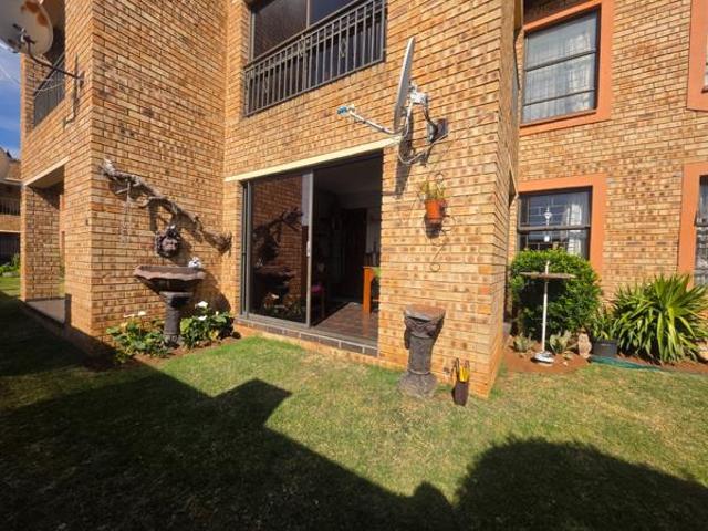 Apartment for sale in Oranjeville, Free State