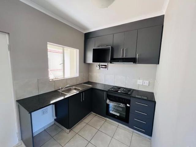 Apartment for sale in Potchefstroom, Tlokwe Local Municipality
