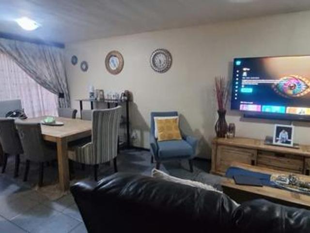 Apartment for sale in Sedibeng, Gauteng