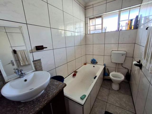Apartment for sale in Sedibeng, Gauteng