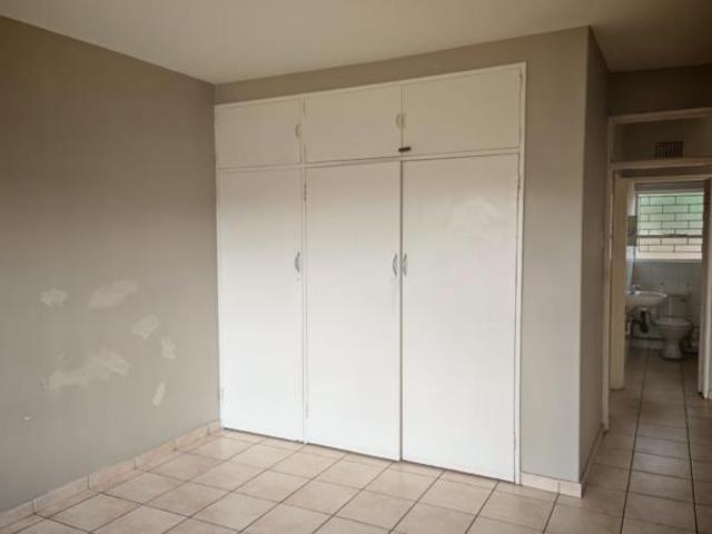 Apartment for rent in Vanderbijlpark, Emfuleni Local Municipality