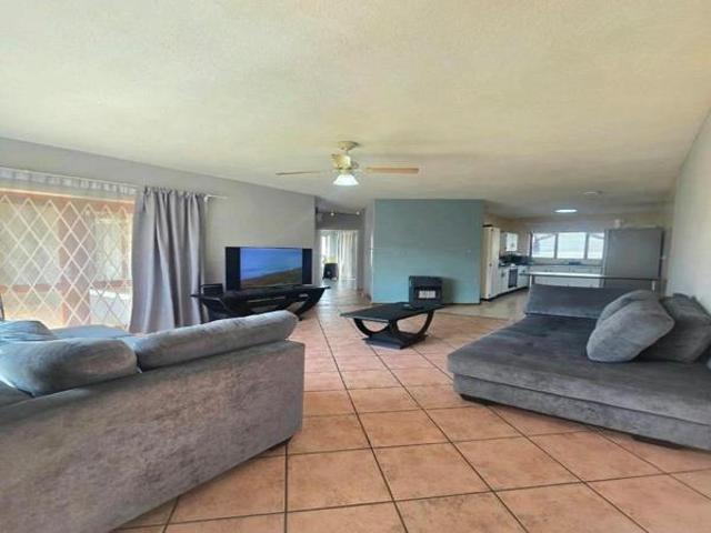Apartment for rent in Vanderbijlpark, Emfuleni Local Municipality