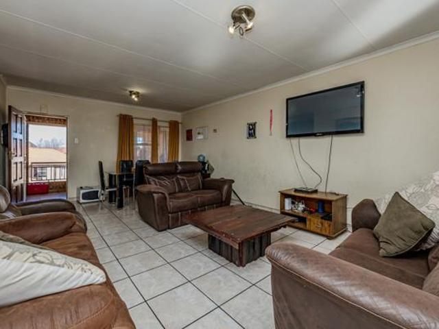 Apartment for sale in Sedibeng, Gauteng