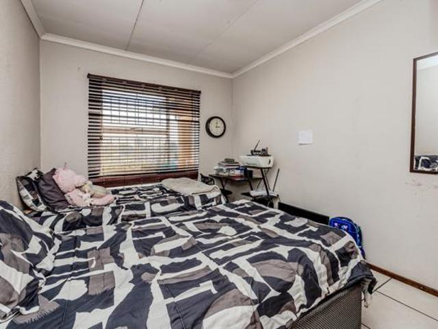 Apartment for sale in Sedibeng, Gauteng