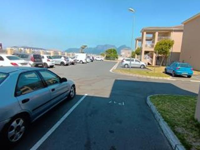 Apartment for sale in Cape Town, Western Cape