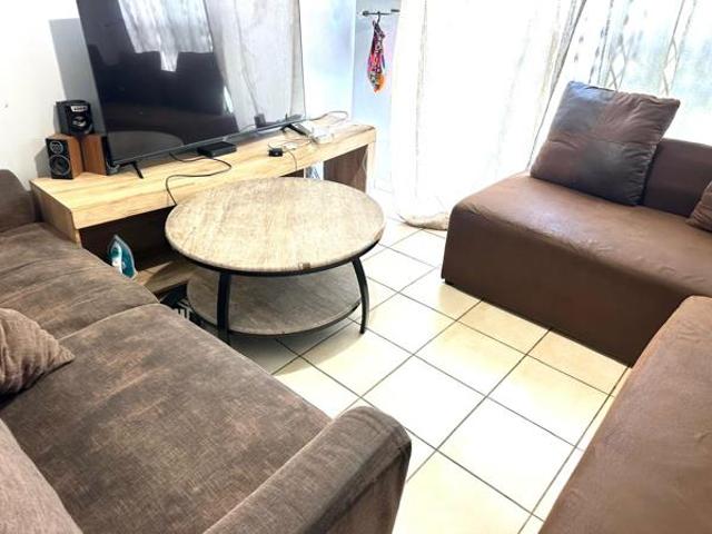 Apartment for sale in UMhlathuze Municipality, Kwazulu-natal