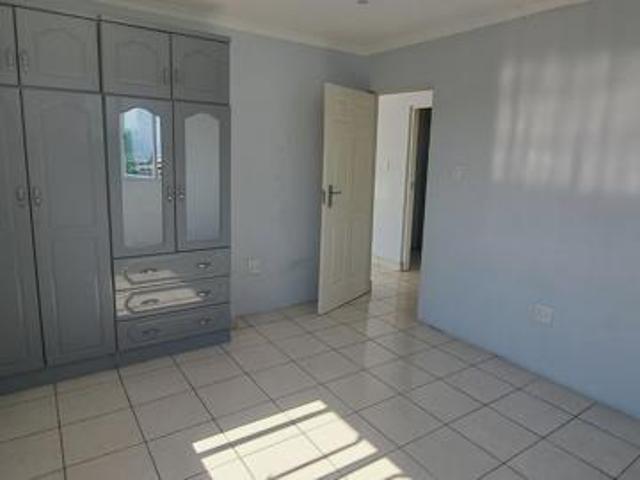 Apartment for rent in Mount Moreland, Kwazulu-natal