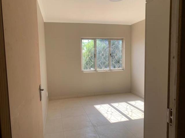 Apartment for rent in Mount Moreland, Kwazulu-natal