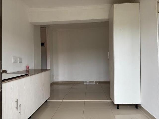 Apartment for rent in Mount Moreland, Kwazulu-natal