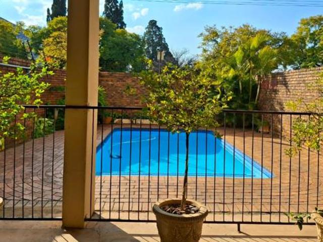 Apartment for rent in Waterkloof, Gauteng