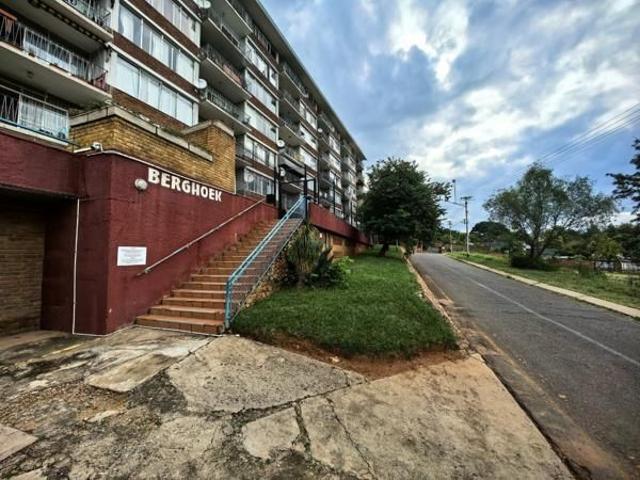Apartment for rent in Waterkloof, Gauteng