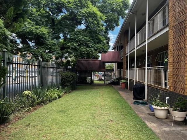 Apartment for rent in Waterkloof, Gauteng