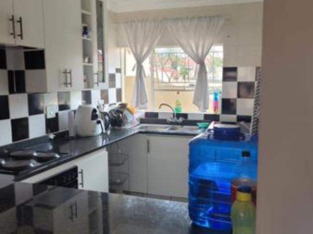 Apartment for sale in Vosloorus, Gauteng