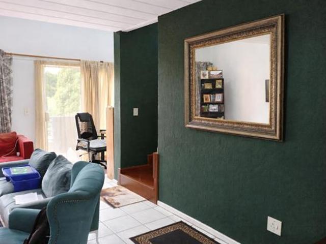 Apartment for sale in Vosloorus, Gauteng