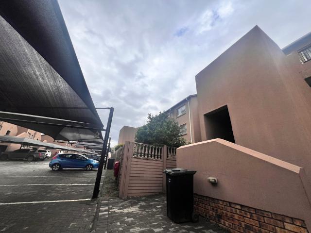 Apartment for sale in Tembisa, Gauteng