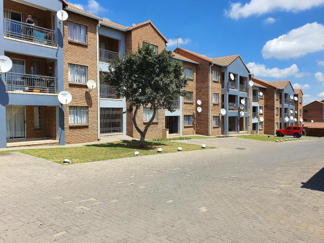 Apartment for sale in Tembisa, Gauteng