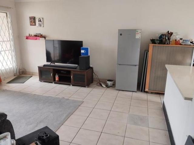 Apartment for sale in Vosloorus, Gauteng