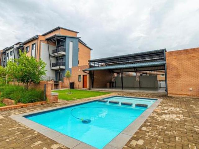 Apartment for sale in Vosloorus, Gauteng