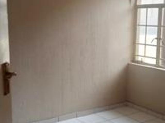 Apartment for sale in Johannesburg, City of Johannesburg Metropolitan Municipality