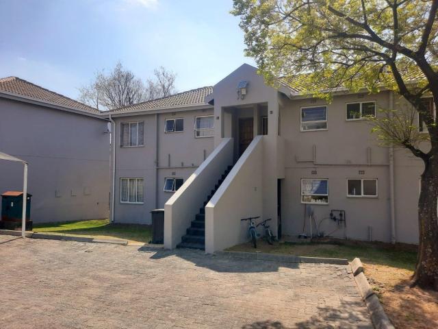 Apartment for sale in Tembisa, Gauteng