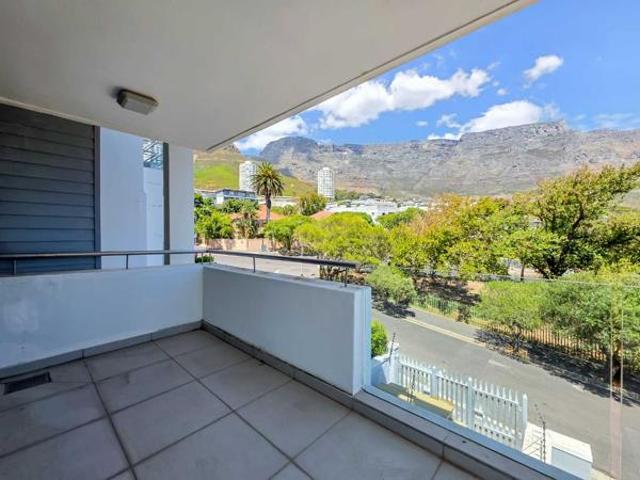 Apartment for sale in Cape Town, Western Cape