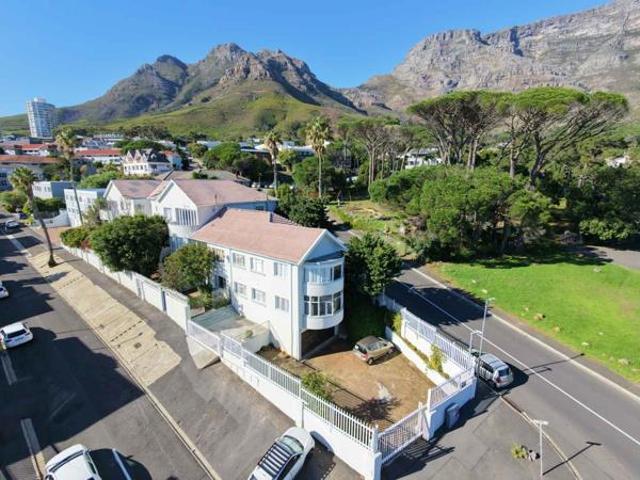 Apartment for sale in Cape Town, Western Cape