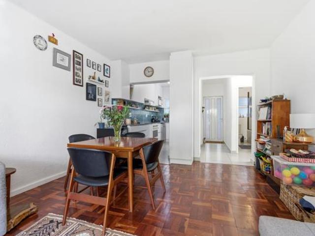 Apartment for sale in Cape Town, Western Cape