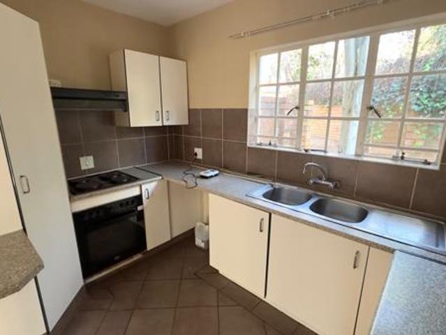 Apartment for rent in Waterkloof, Gauteng