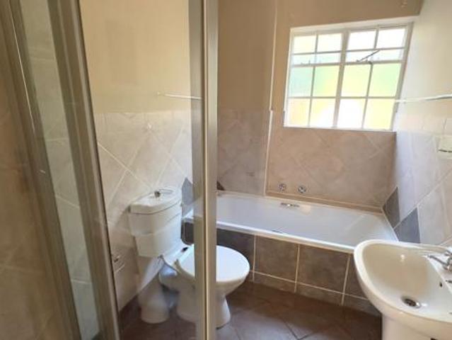 Apartment for rent in Waterkloof, Gauteng
