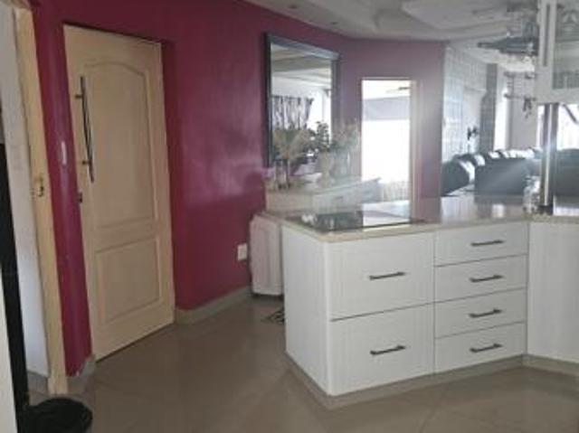Apartment for rent in Seaview, Kwazulu-natal