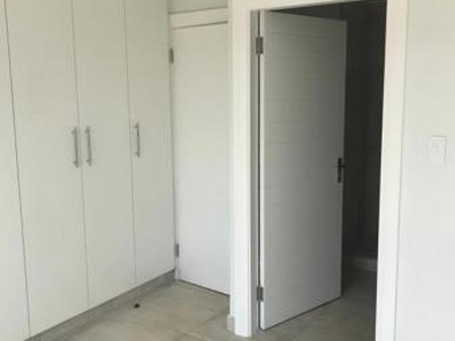 Apartment for rent in Seaview, Kwazulu-natal