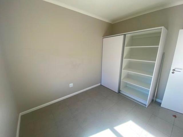 Apartment for rent in Seaview, Kwazulu-natal