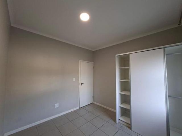 Apartment for rent in Seaview, Kwazulu-natal