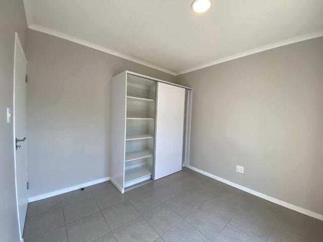 Apartment for rent in Seaview, Kwazulu-natal