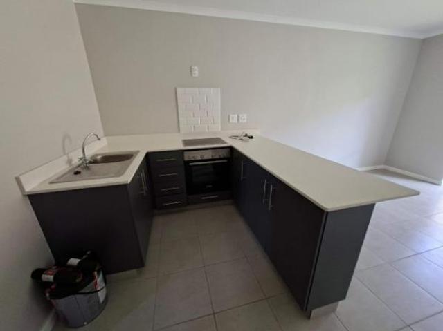 Apartment for rent in Seaview, Kwazulu-natal
