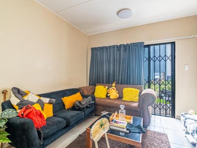 Apartment for sale in Vosloorus, Gauteng