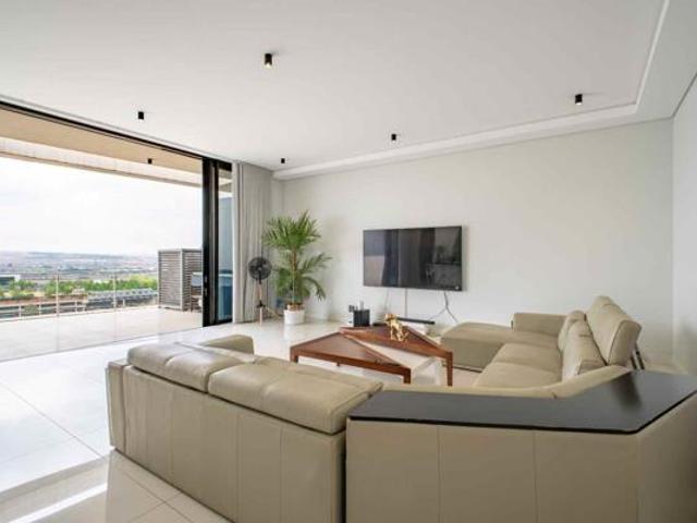 Apartment for sale in Vosloorus, Gauteng