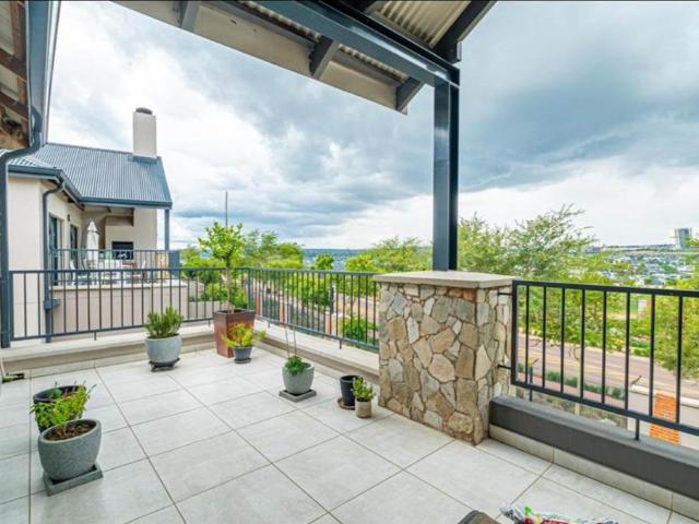 Apartment for sale in Vosloorus, Gauteng