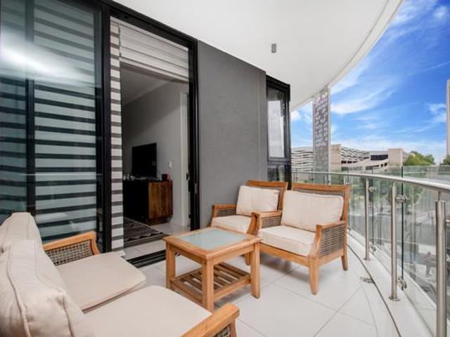 Apartment for sale in Vosloorus, Gauteng