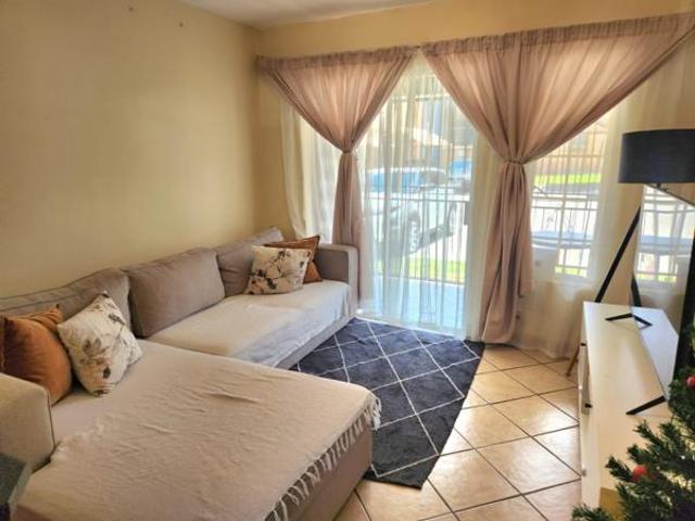 Apartment for sale in Vosloorus, Gauteng