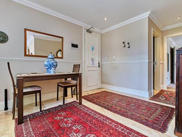 Apartment for sale in Vosloorus, Gauteng