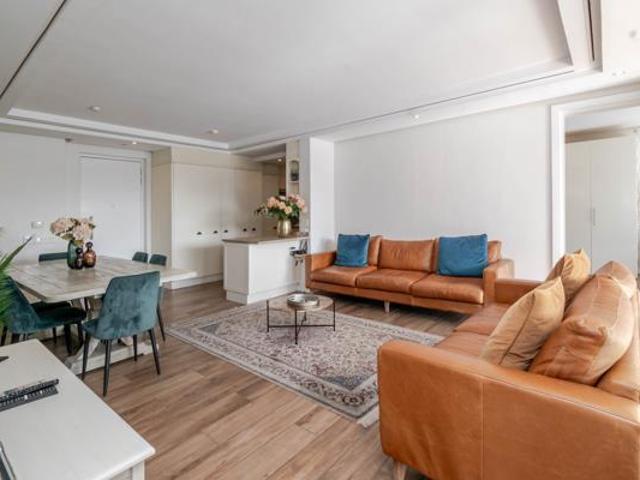 Apartment for sale in Cape Town, Western Cape