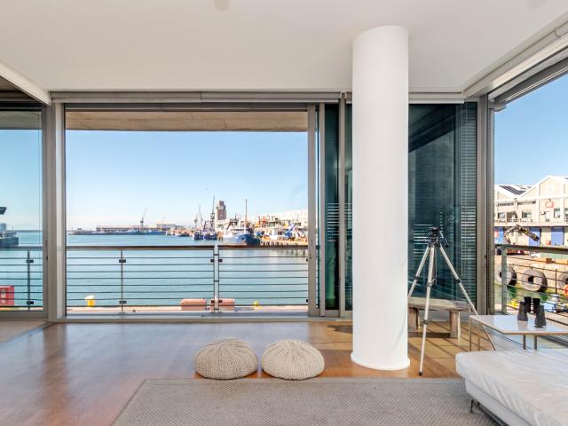 Apartment for sale in Cape Town, Western Cape